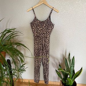 Good American one piece suit in size 2 (medium).